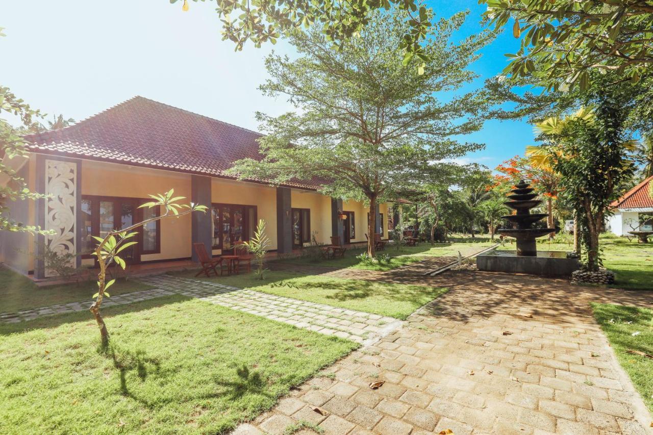 Grand Ball Beach Garden Tanglad Buitenkant foto