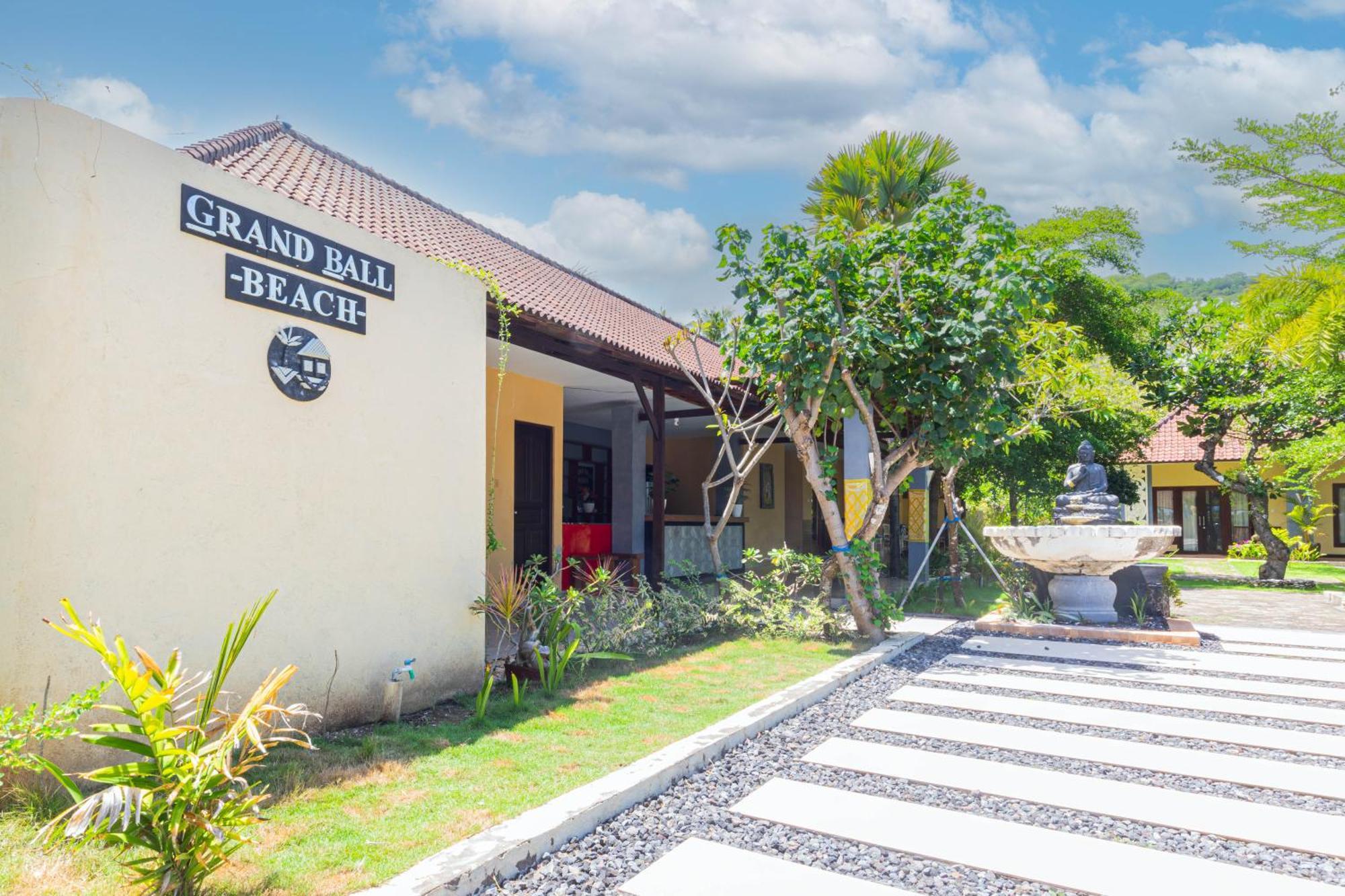 Grand Ball Beach Garden Tanglad Buitenkant foto